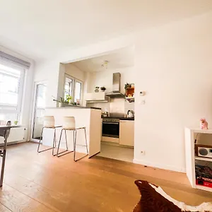 Op Locatie In Appartamento Anversa